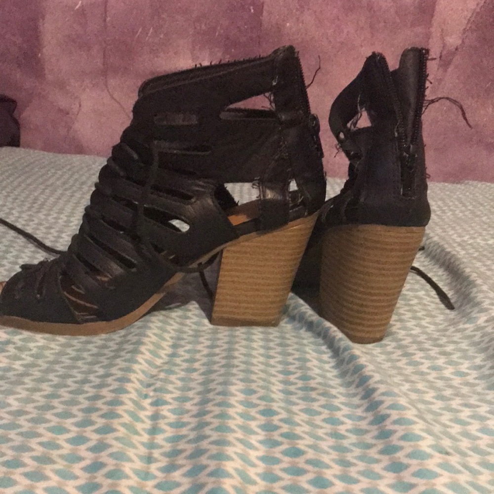 Maurice's ankle heels in black and tan